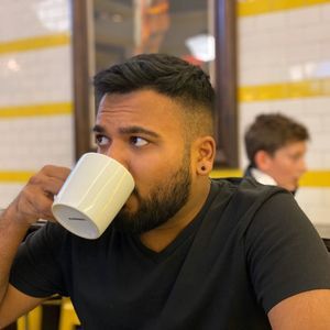 Meet your Posher, Ronak